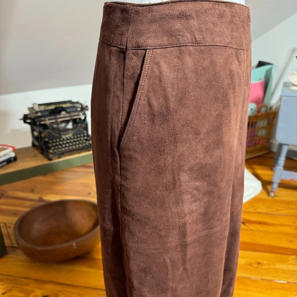 Dana Buchman Brown Suede Skirt size
